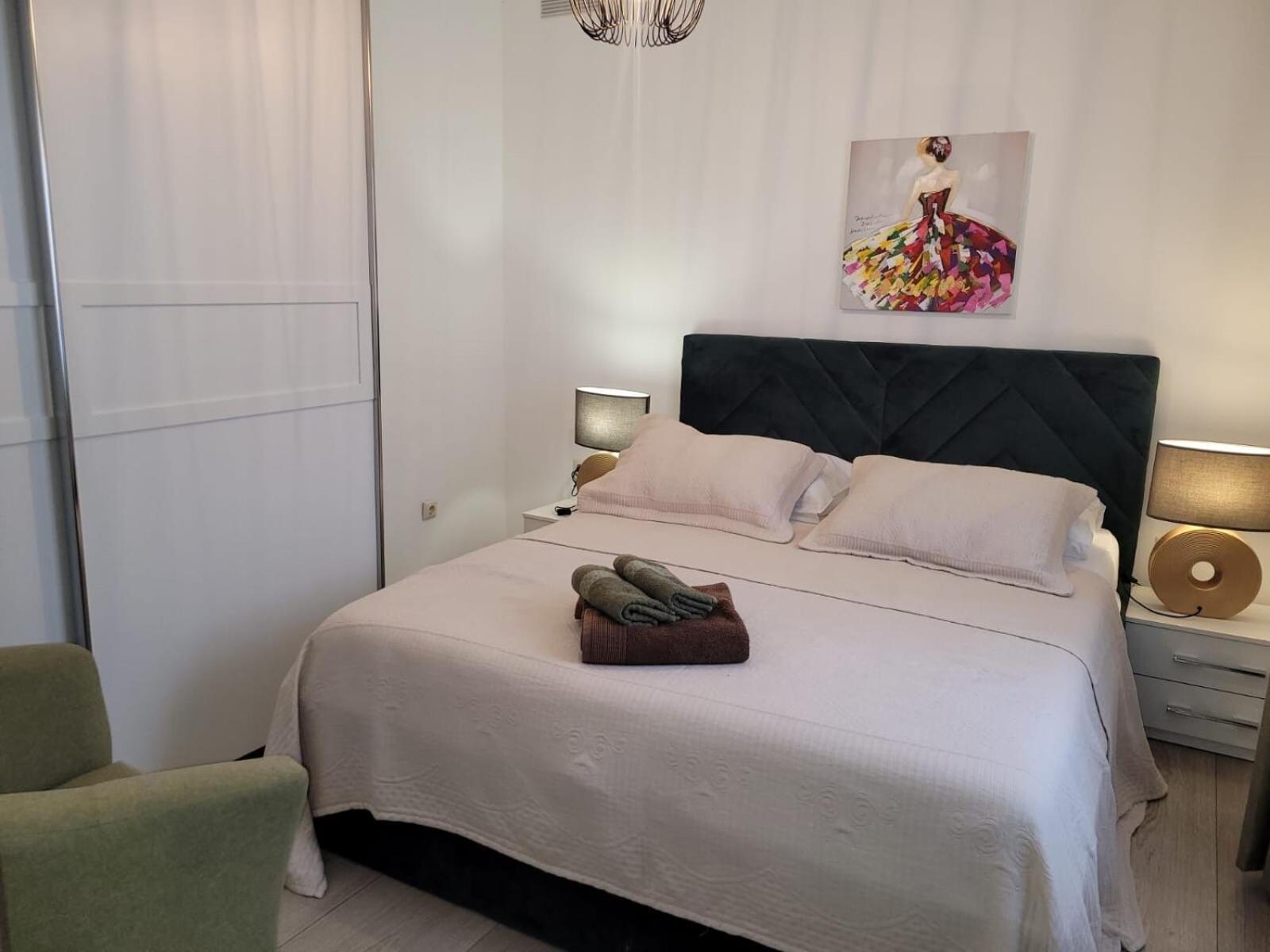 Apartments Hana ซริกเวนิซา ภายนอก รูปภาพ