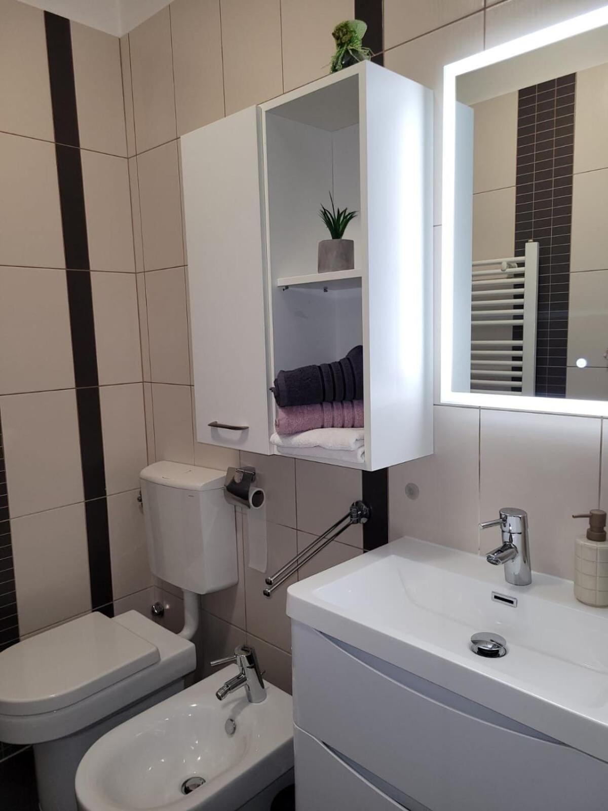 Apartments Hana ซริกเวนิซา ภายนอก รูปภาพ